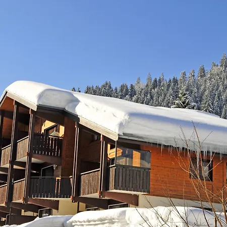 Aparthotel Résidence Azureva Les Aravis 3*
